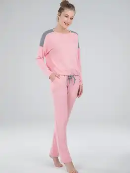 

Women's pajamas