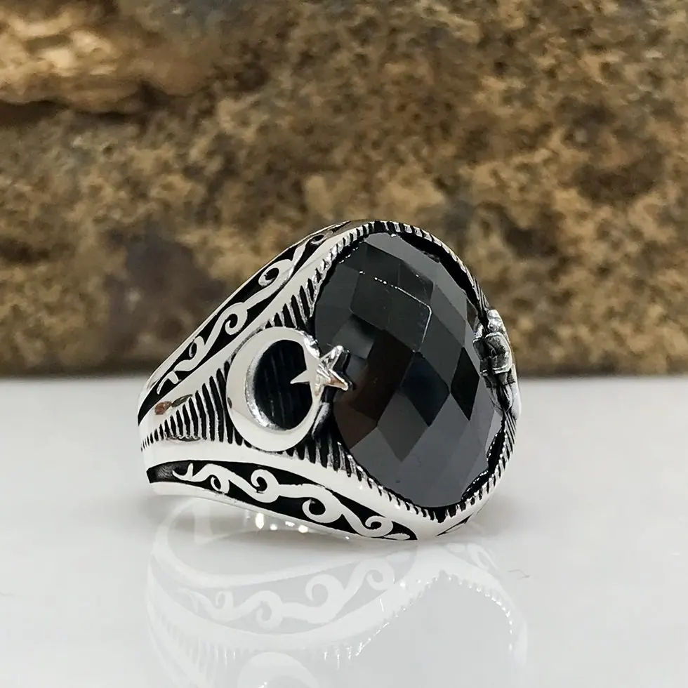 Мужское кольцо из стерлингового серебра с черным ониксом