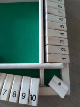 Juego de dados de madera para Bar, juego de mesa tradicional de cuatro lados para cerrar la caja, juego divertido de viaje familiar, 10 números