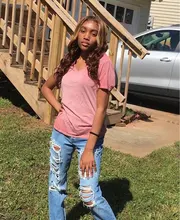 Uwigs suelto ola peluca cabello Natural marrón medio, 4x4, cierre de encaje pelucas de cabello humano Pre arrancó Remy brasileño pelucas para mujeres