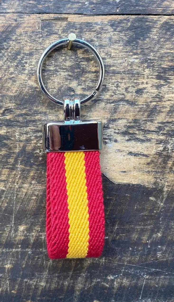 Llavero España Guardia Civil bandera española cuerpos y fuerzas de  seguridad del Estado España Llaveros llavero moto Llavero coche Llaveros  para mujer Llaveros originales Llavero para hombre Andalucia - AliExpress