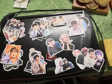 50 Uds Kpop coreano chicos Star JIMIN SUGA V JIN impermeable pegatinas para equipaje Laptop nevera bicicleta coche DIY ídolos calcomanías de los juguetes