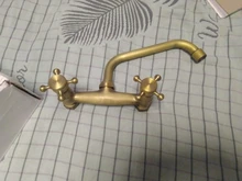 De baño montado en la pared grifo de cocina doble manija de latón antiguo caliente y Grifo de Agua Fría giratorio 360 surtidor largo grifo de cocina