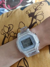 Reloj digital vintage para hombres y mujeres, pulsera con pantalla led electrónica de oro y plata para militares, en color negro, ideal para deportes y regalo