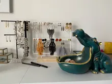 Soporte de exhibición para pendientes de tuerca de Metal con Base de madera, organizador de pendientes con 24/44/66 agujeros, venta al por mayor