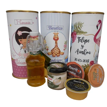 

6 pcs/personalized tin with oil Oliva extra virgin, cheese cake box and 3 Pates