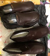 Mocasines de piel auténtica para hombre, zapatos informales de cuero de vaca suave, sin cordones, color negro y marrón, 2020, A2088, novedad de 2020