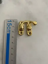 KAK-cerrojo de candado de hierro y bronce antiguo, 12 uds., 34x28mm, cerradura de gancho para Mini joyería, caja de madera con tornillos, Hardware para muebles