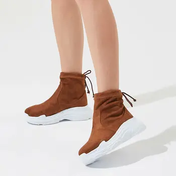 

FLO RIHANNA K17Z SUEDE Tan Women 'S Socks Boat BUTIGO