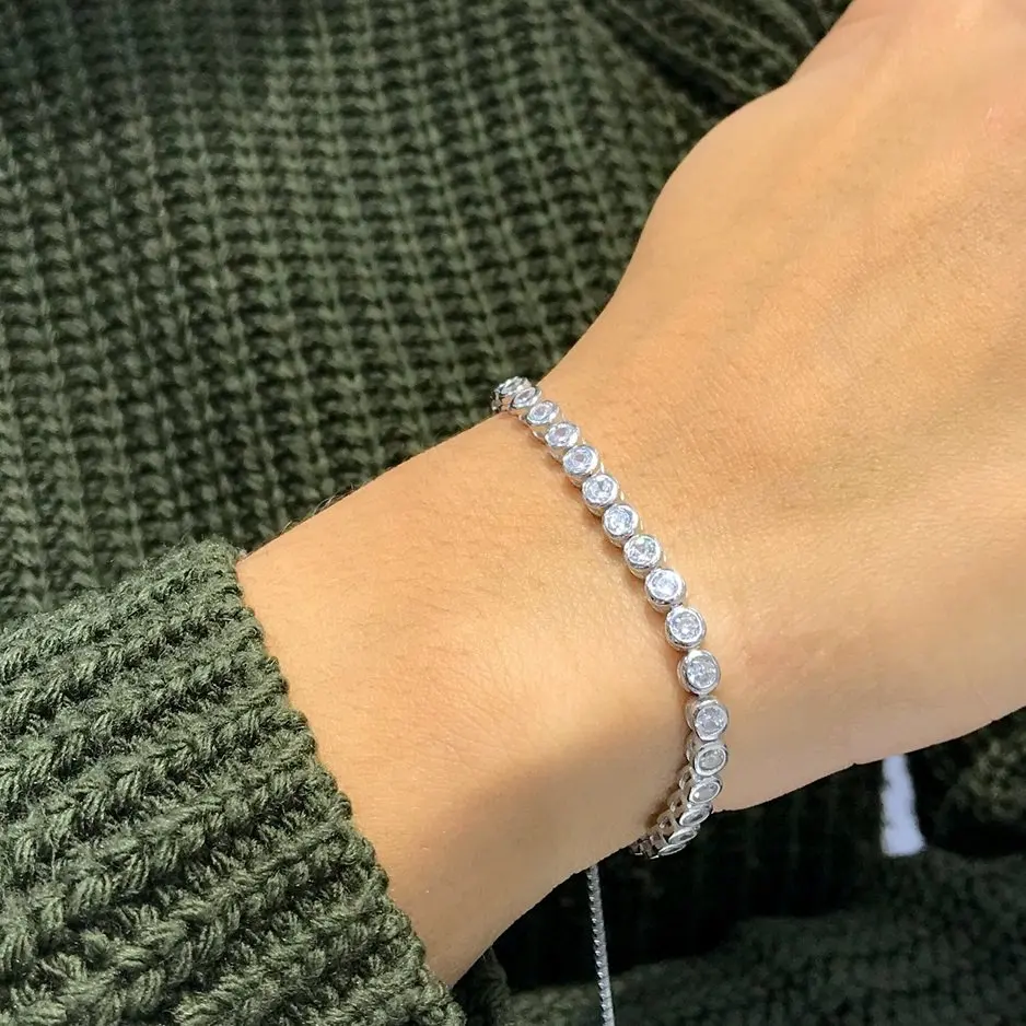Серебряный браслет с бриллиантами