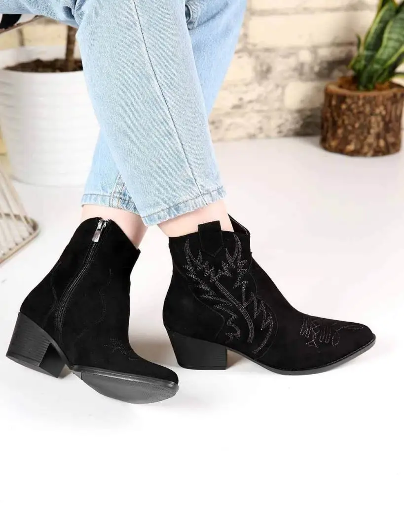 

Mosimoso Women's Ankle Height Boot Dakota Black Suede Embroidered Zipper Women Boots