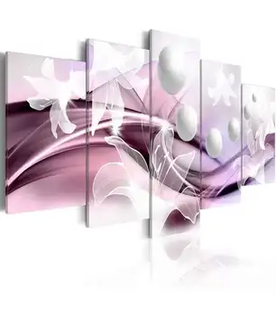 

Picture-A Fantasy Of Lilies