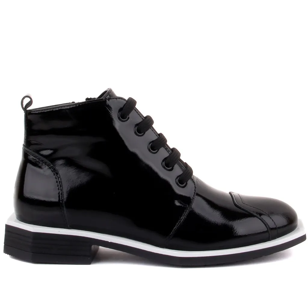 

Sail-Lakers Black Opening Leather Women Boots