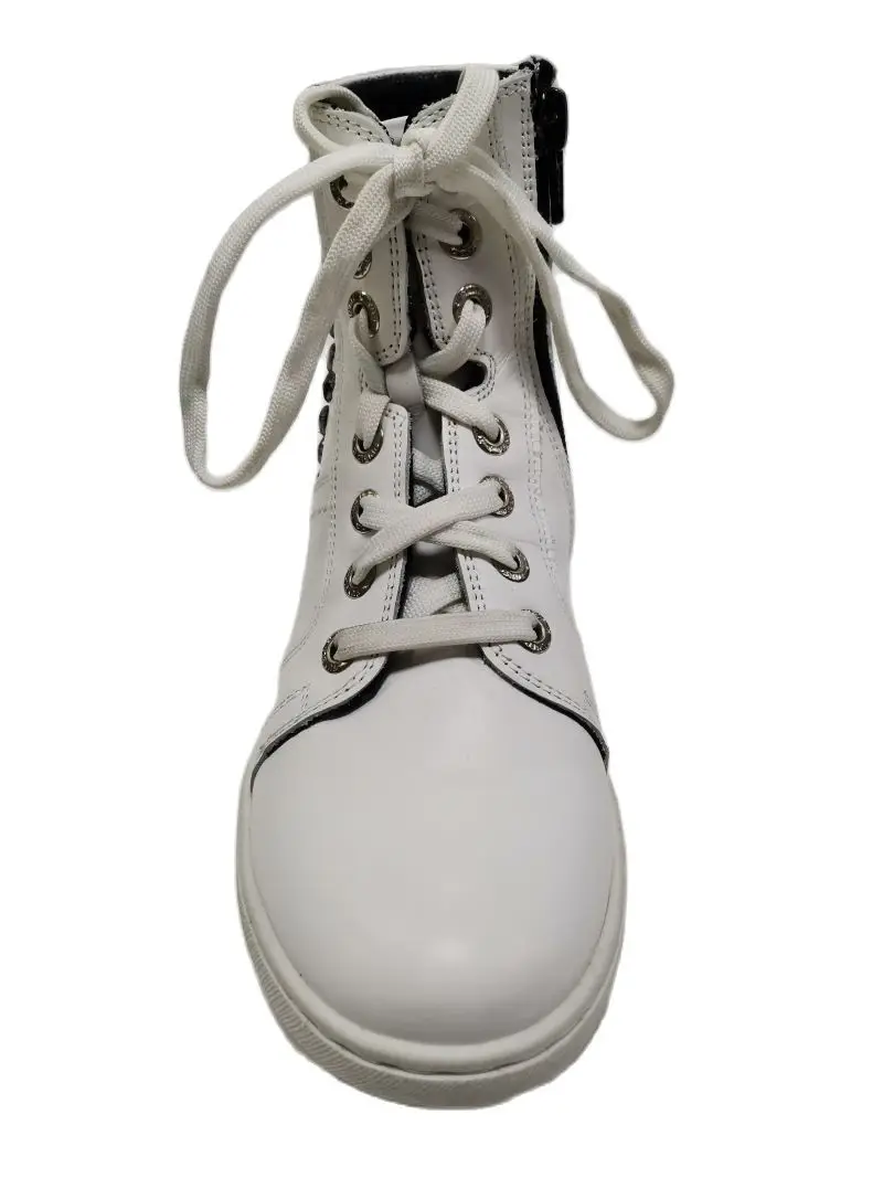 Рисунок 2 - Ботинки для девочки