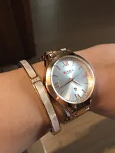 CURREN reloj de oro de las mujeres relojes de señoras creativa de las mujeres relojes de pulsera mujer reloj Relogio femenino Montre Femme
