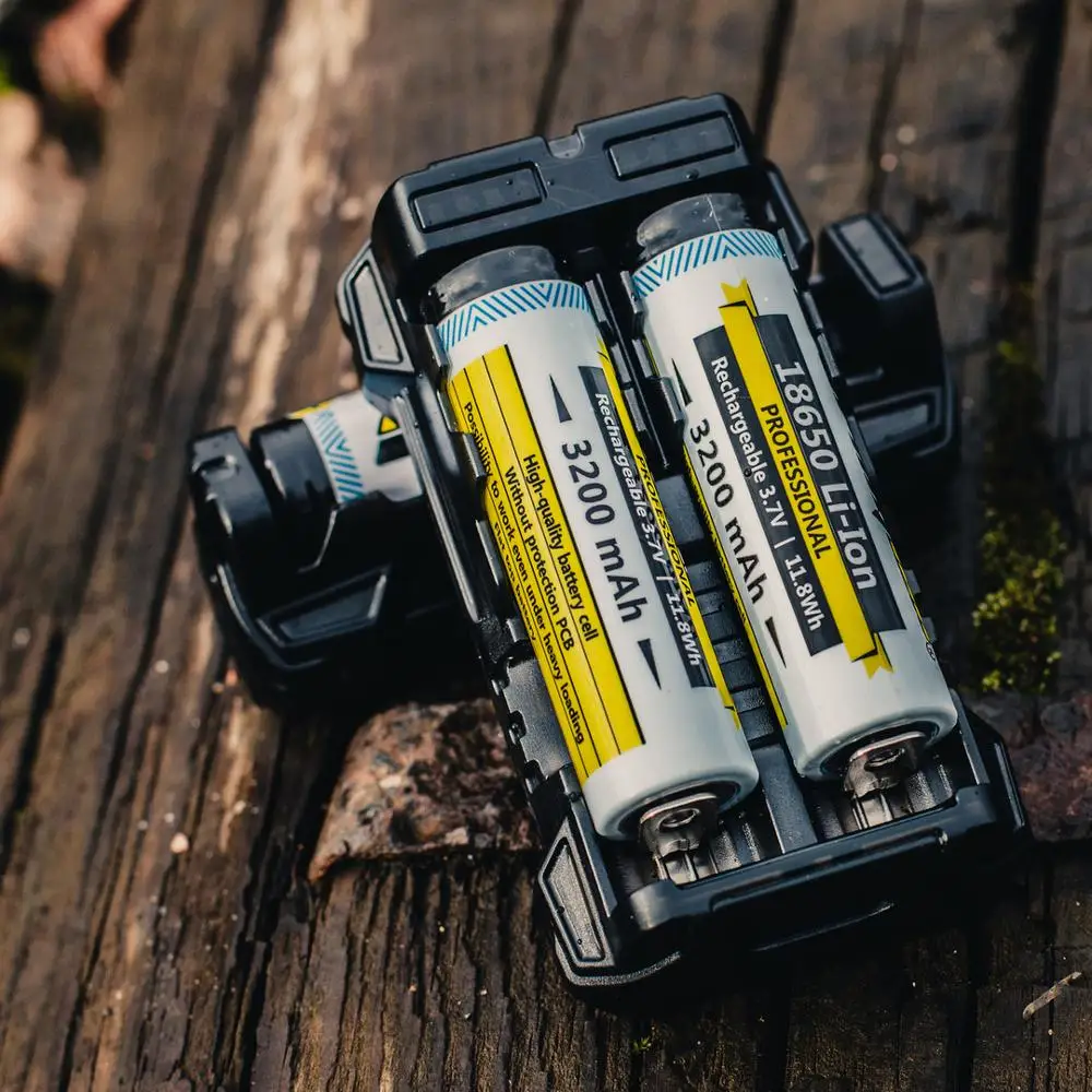 Переносное зарядное устройство Armytek Handy C2 Pro с функцией Powerbank для Li Ion IMR Ni MH Cd