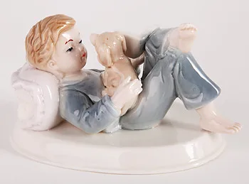 

Boy with a dog, New Year's ceramic figure 12,5x8.5x7,8 cm "Christmas" snowmen e92356