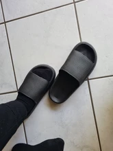 Sandalias antideslizantes gruesas universales de secado rápido, Zapatillas de casa de suela gruesa, calzado de baño, Sandalia de playa de verano