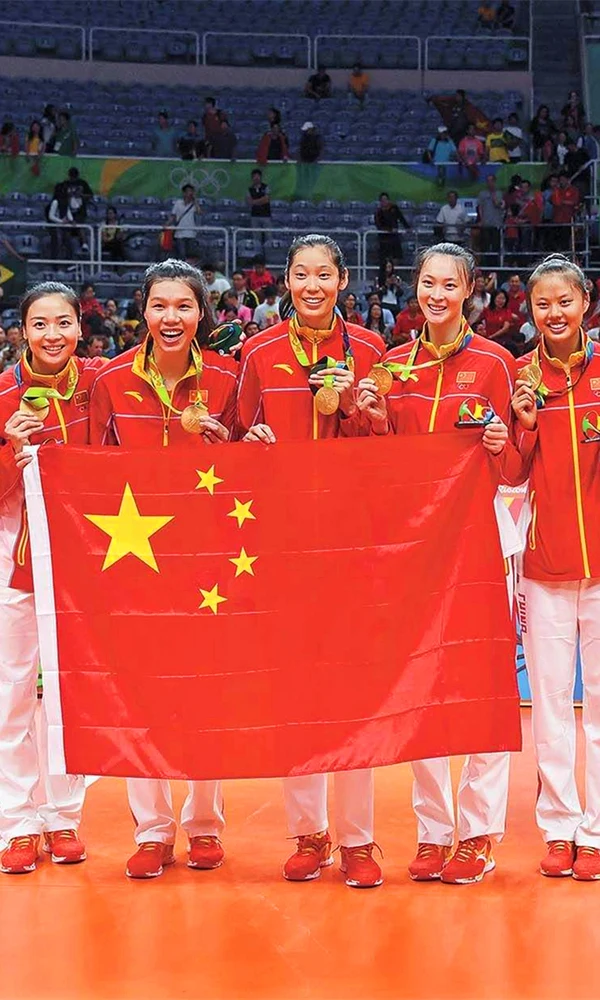 中国女排 《中国女排》封面图片