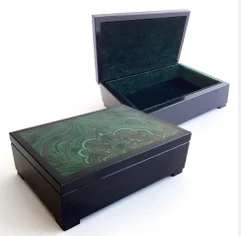 

Gluhar jewelry box