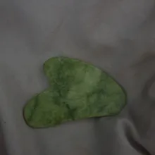 Jade Guasha tablero de masaje de piedra Natural Gua Sha raspador de herramienta de belleza cuidado de la salud Meridian raspado de perder peso SPA masajeador