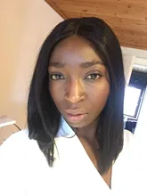 Bob peluca brasileña corta hueso recto pelucas de cabello humano para las mujeres negras peluca negra T malla con división Bob Peluca de cabello humano Pre arrancado