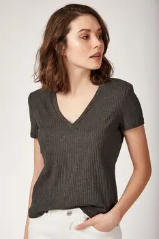 

Happiness ist. Women's V-Neck Lycra Crop Knitted Blouse KH00007