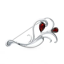 Silver brooch with Garnet SUNLIGHT test 925