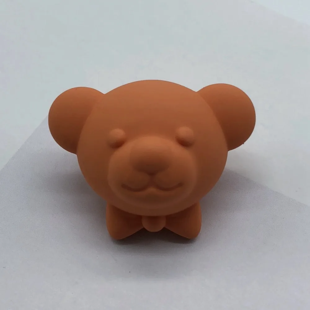 小熊橘色