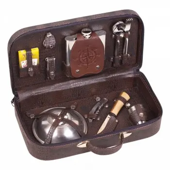 

Travel Set in a bag-case faux leather "Journey" (4 person