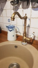 Bathroom Faucet Antique-Brass White Tap Porcelain-Handle Cold-Mixer Rotatable Single-Hole