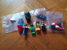 DISNEY-bloques de construcción de superhéroes, Thor, Spiderman, Hulk, figuras de acción, juguetes para niños, regalo de Navidad para niños