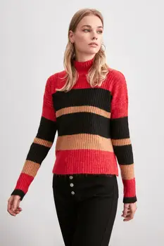 

Trendyol Upright Collar Knitwear Sweater TWOAW20KZ1484