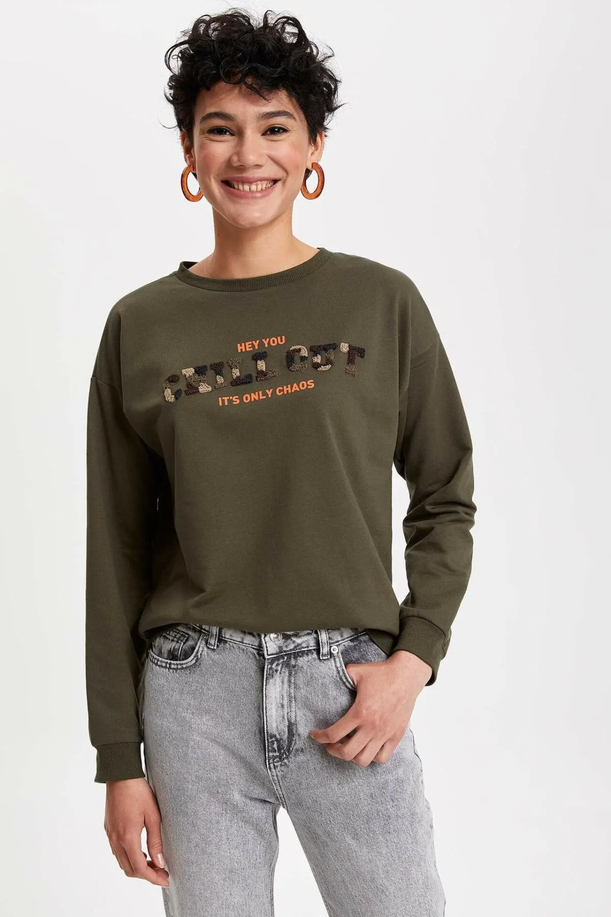

DeFacto Woman Sweat Shirt-L0925AZ19SP
