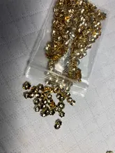Mini flores de filigrana para fabricación de joyas, cuentas de pétalos doradas de seda, accesorios, espaciador de extremo a granel, tapa de cuentas de abalorios, 1000 Uds.