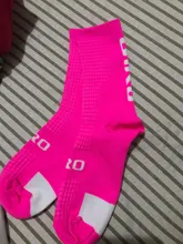 Nuevo Calcetines de calcetines de hombre para correr deporte de senderismo Calcetines de fútbol de función de compresión calcetines de la rodilla de alta