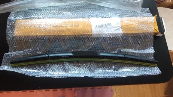 Отзыв о товаре Щетка стеклоочистителя автомобильная универсальная U-образная, 14 дюймов, 16 дюймов, 17 дюймов, 18 дюймов, 19 дюймов, 20 дюймов, 21 дюйм, 22 дюйма, 24 дюйма, 26 дюймов от пользователя D***n