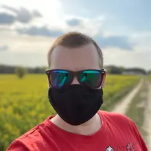 M***i