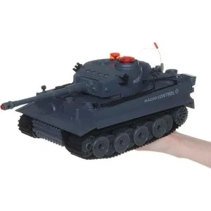 Радиоуправляемый танк Huan Qi(на аккумуляторе, свет, звук)- 518