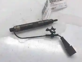 

038130201S injector SKODA OCTAVIA BERLINA (1U2)