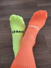 Nuevo Calcetines de calcetines de hombre para correr deporte de senderismo Calcetines de fútbol de función de compresión calcetines de la rodilla de alta