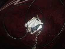 Figura de Anime Attack on Titan, collar de aleación, juguetes, alas de la libertad, Shingeki, No Kyojin, cadena de cuero, colgante de oro, regalo