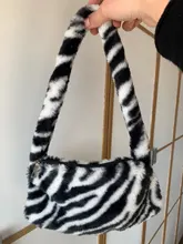 Bolso Vintage de invierno con patrón de cebra para mujer, bolsa inferior de hombro de felpa, bolso para el otoño, de piel suave y cálida