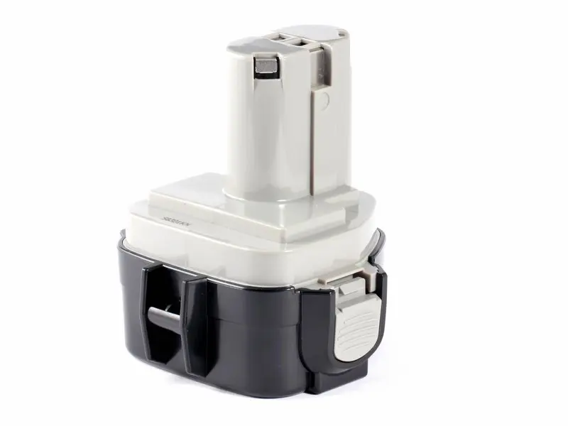 Battery pack for power tool 638347-8-2 |