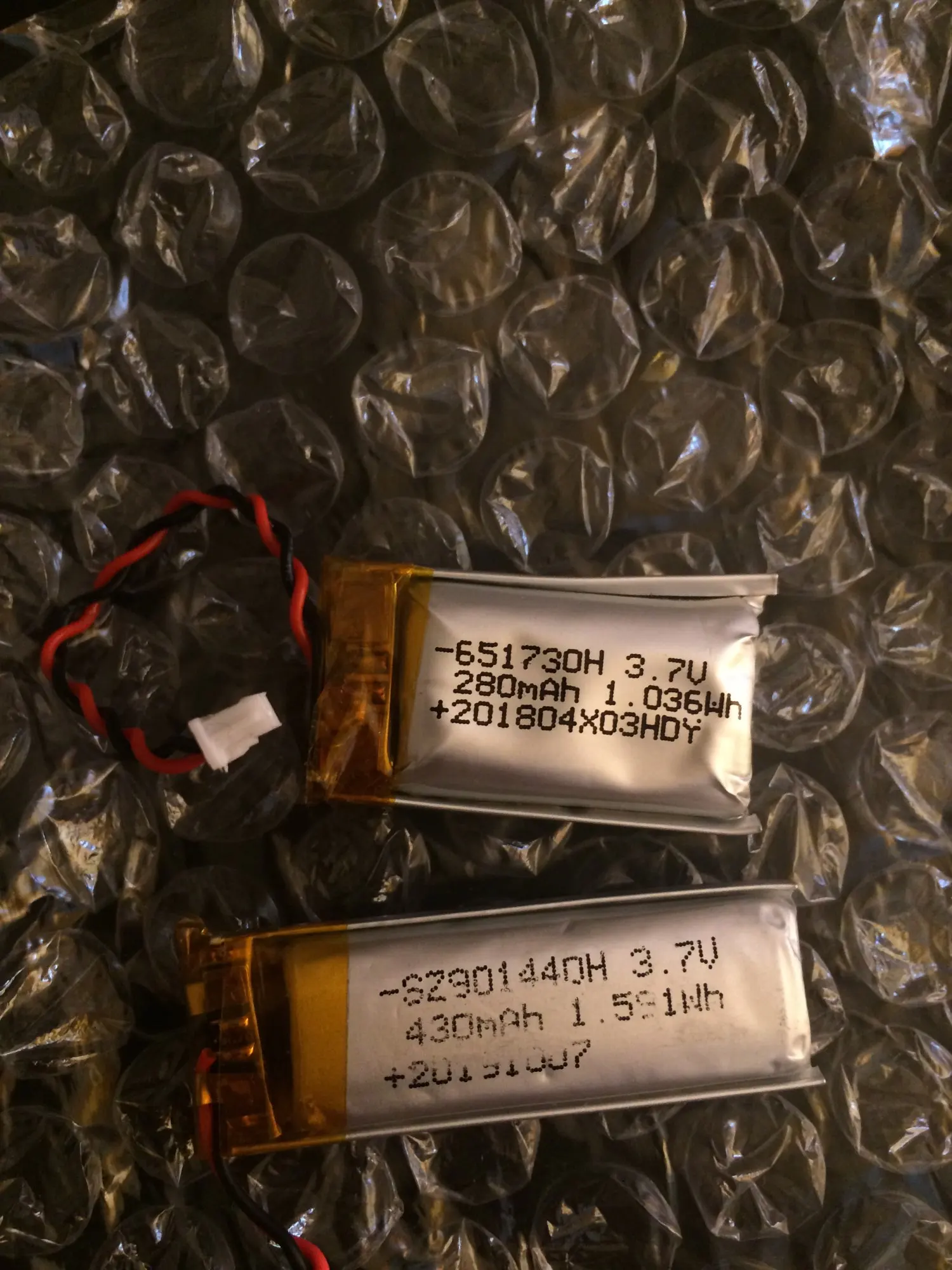 Отзыв о товаре Аккумуляторная батарея для M600R Автомобильный видеорегистратор, радар-детектор GPS 3 в 1 от пользователя R***n