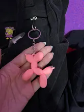 Nuevo creativo de dibujos animados globo de Llavero perro colgante anillo de hombres y mujeres par bolsa de llavero colgante venta al por mayor