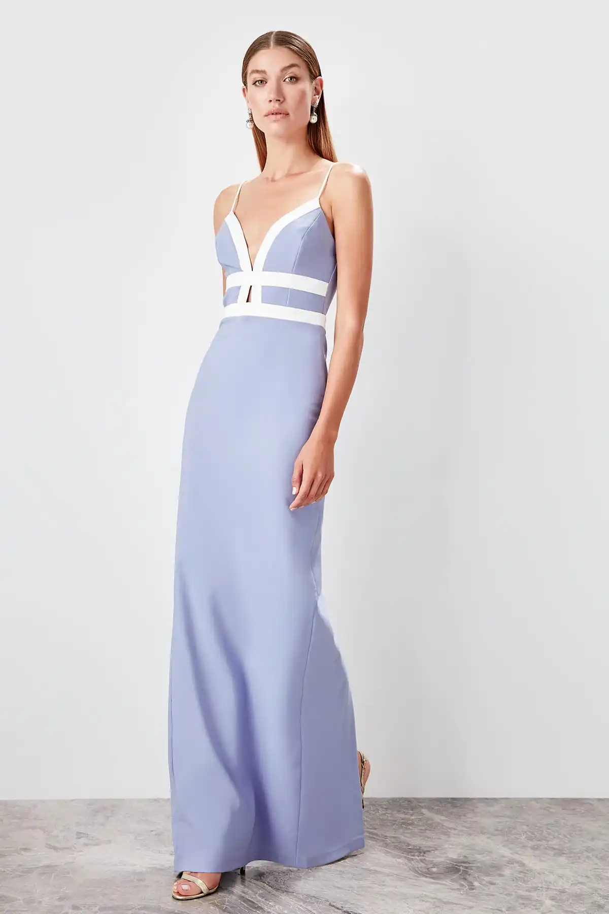 Trendyol с цветным блоком вечернее платье TPRSS19BB0547