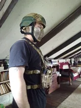 Nueva táctica máscaras de Airsoft Paintball CS plegable media cara de acero de bajo carbono de malla de estilo militar cómodo oreja máscara protectora