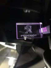 Gran oferta Cristal USB Renault y coches Peugeot Logo 4G 16GB Flash Drive USB 2,0 de USB Pen Drive 32GB de memoria de disco de 128GB 64GB regalos Cool