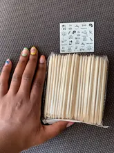 Herramientas para el cuidado de la pedicura de la eliminación de la cutícula de madera de 100 piezas